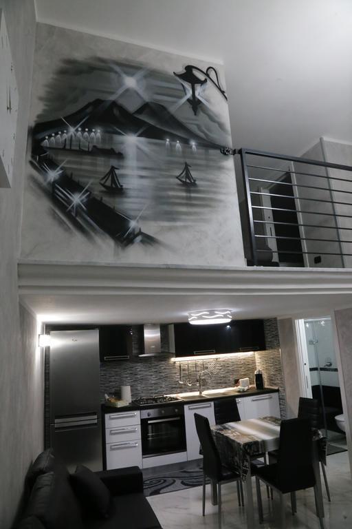 Casa Vacanze Sannazzaro 70 Napoli Bagian luar foto